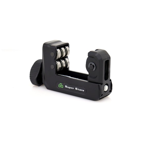 Tagliatubi ST-428 4–28 mm per HVAC e refrigerazione, strumento preciso e pratico.