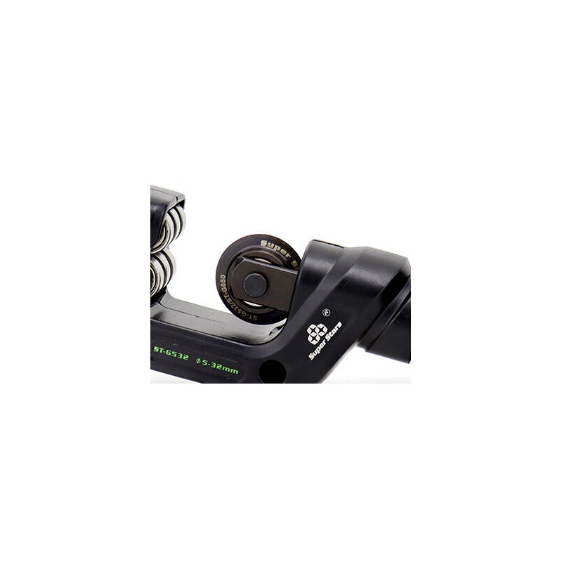 Tagliatubi ST-670 6–70 mm per HVAC e refrigerazione industriale