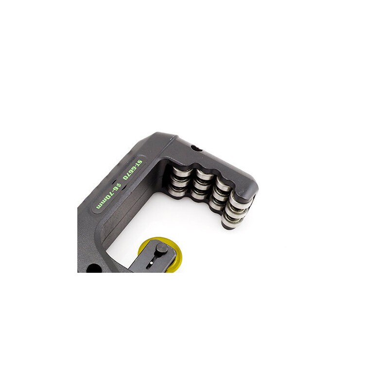 Tagliatubi ST-670S 6–70 mm per HVAC e refrigerazione con design ergonomico.